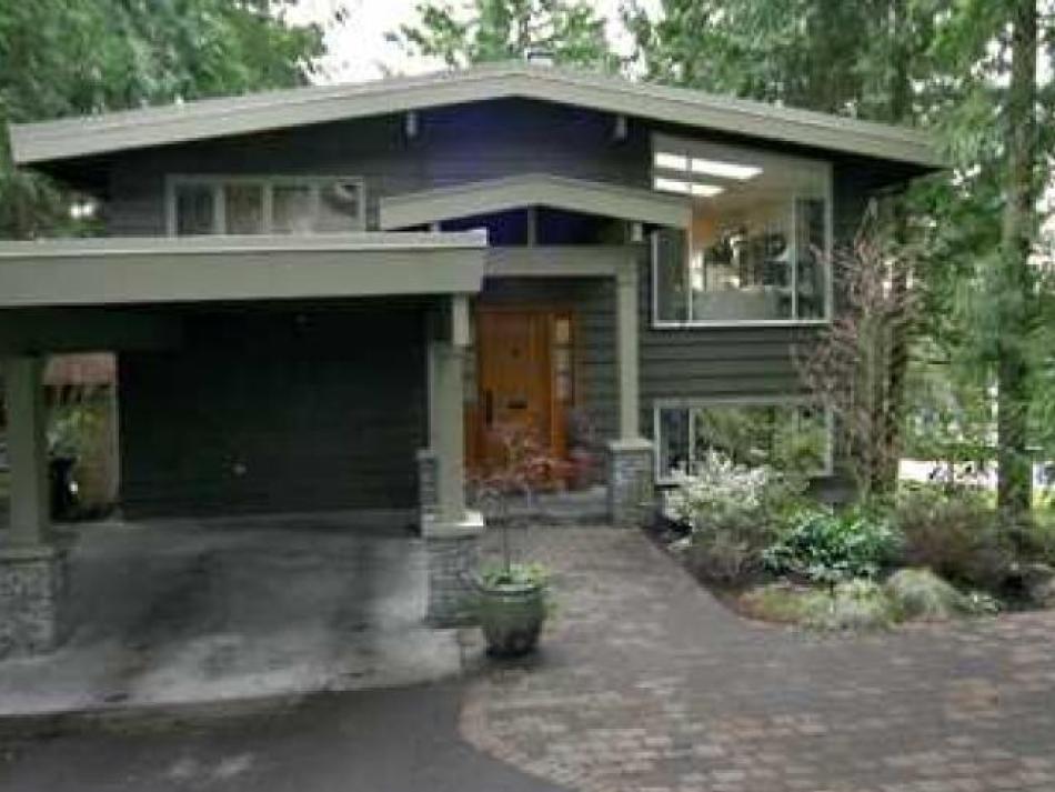 771 Montroyal Boulevard, Canyon Heights NV, North Vancouver 